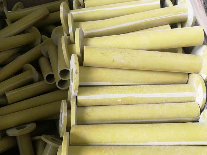 ���۶�·�ھ�Ե�׹�